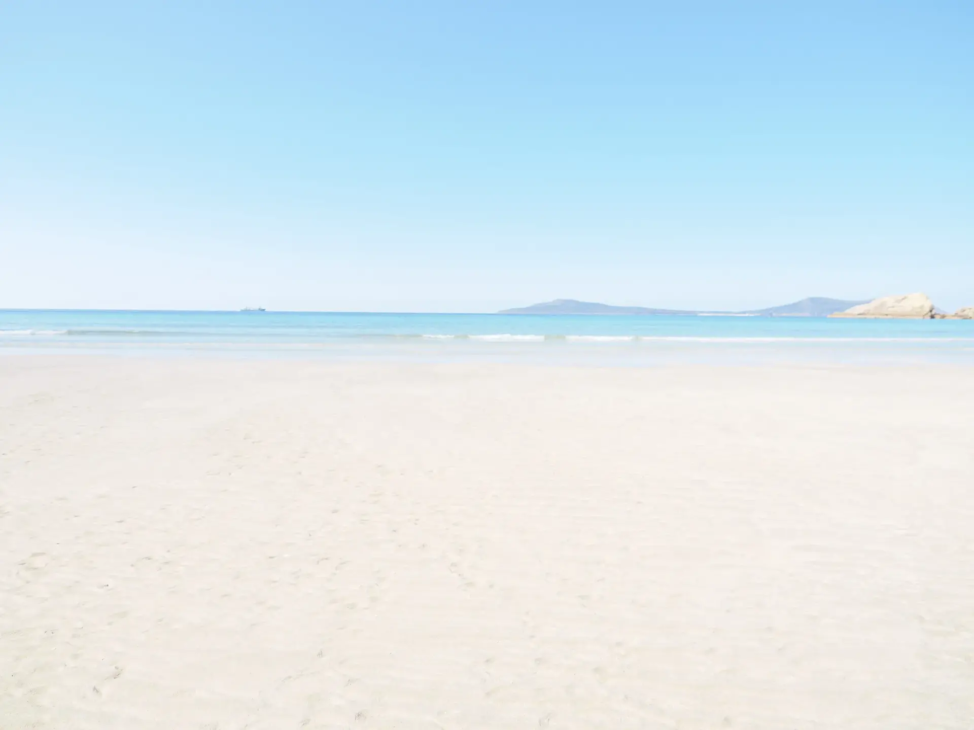 <p>Ich w&uuml;nsche Ihnen ein friedvolles und gl&uuml;ckliches neues Jahr!</p>